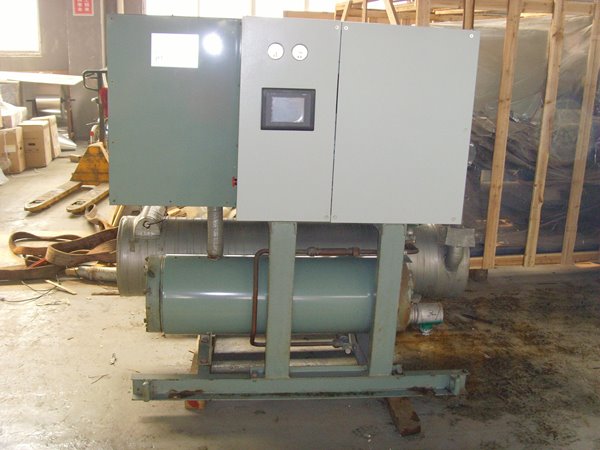 厚街镇酒店中央空调不停机清洗方法介绍